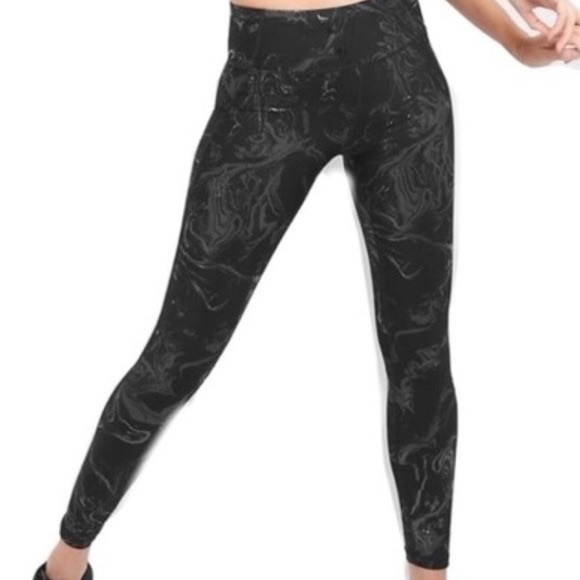 GapFit Teen Leggings Blackout B-Waist Marble True Black. Size 12. NEW WITH TAGS - Picture 3 of 16